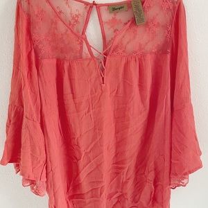 Peach Wrangler Lace Blouse With Lacey Sleeves